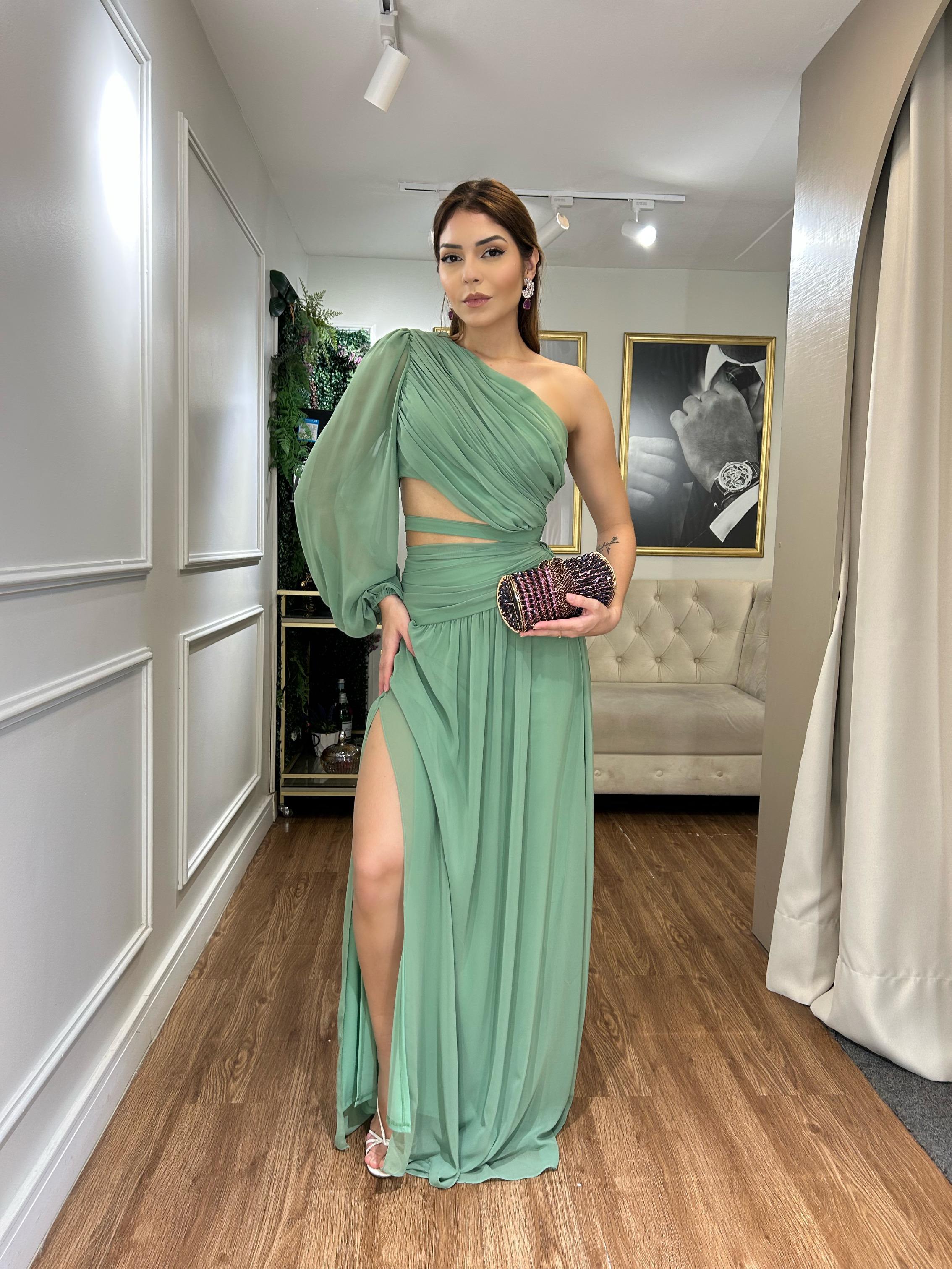 Vestido Verde Oliva fluído recortes com fenda