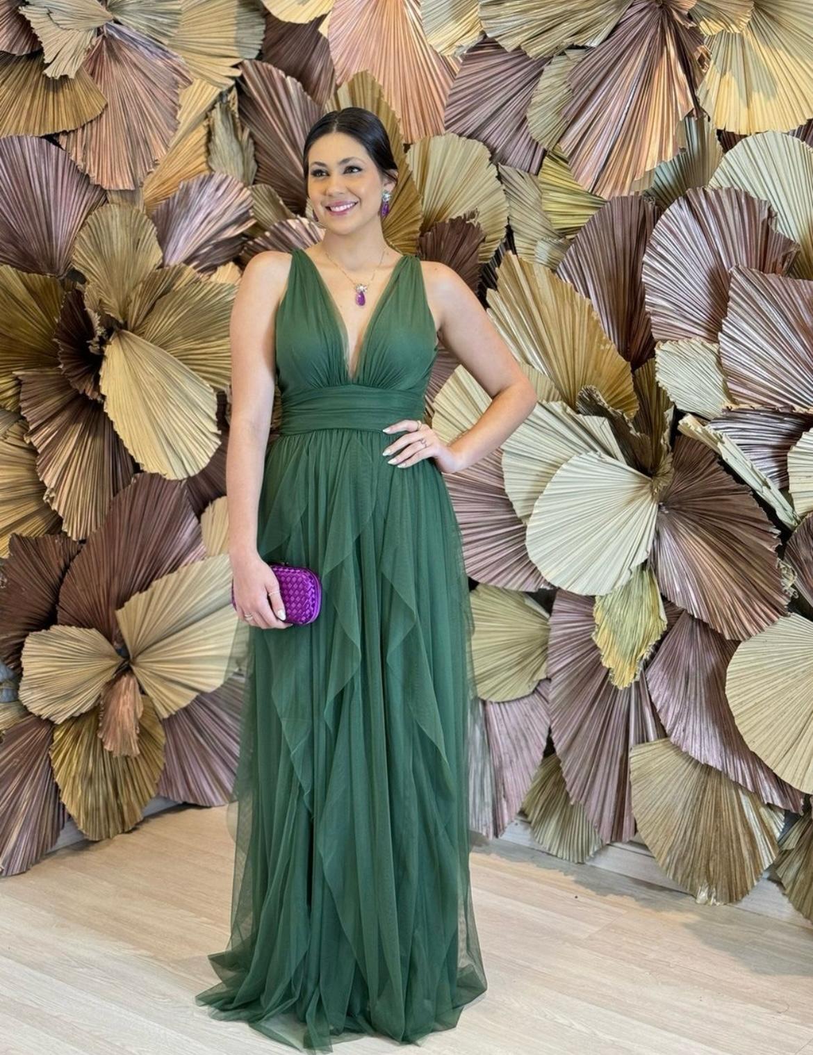 Vestido Verde Oliva tule em camadas