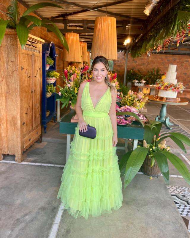 Vestido Verde Lima de tule em camadas
