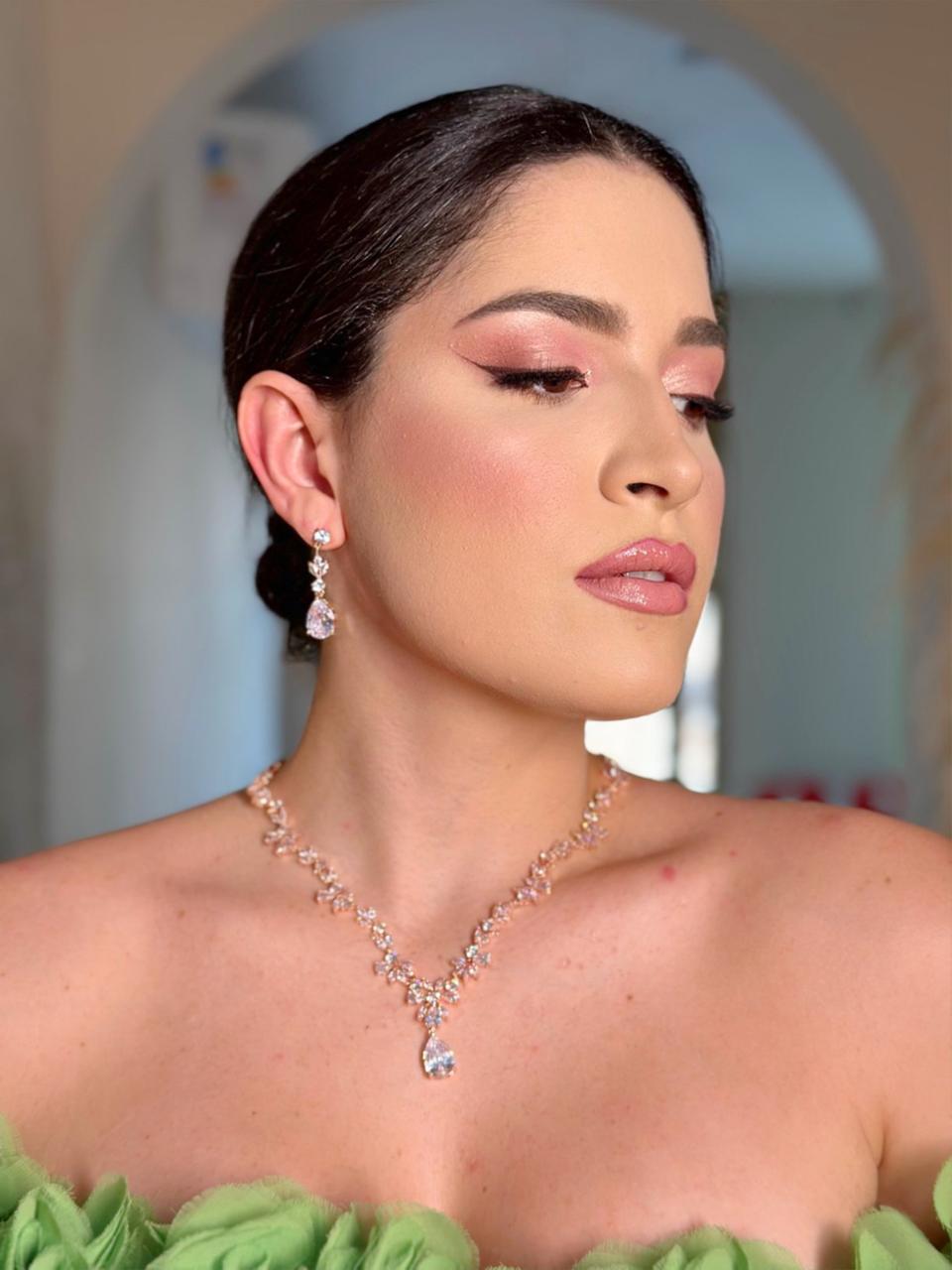 Jóia Flor de Zirconia Dourada/prata