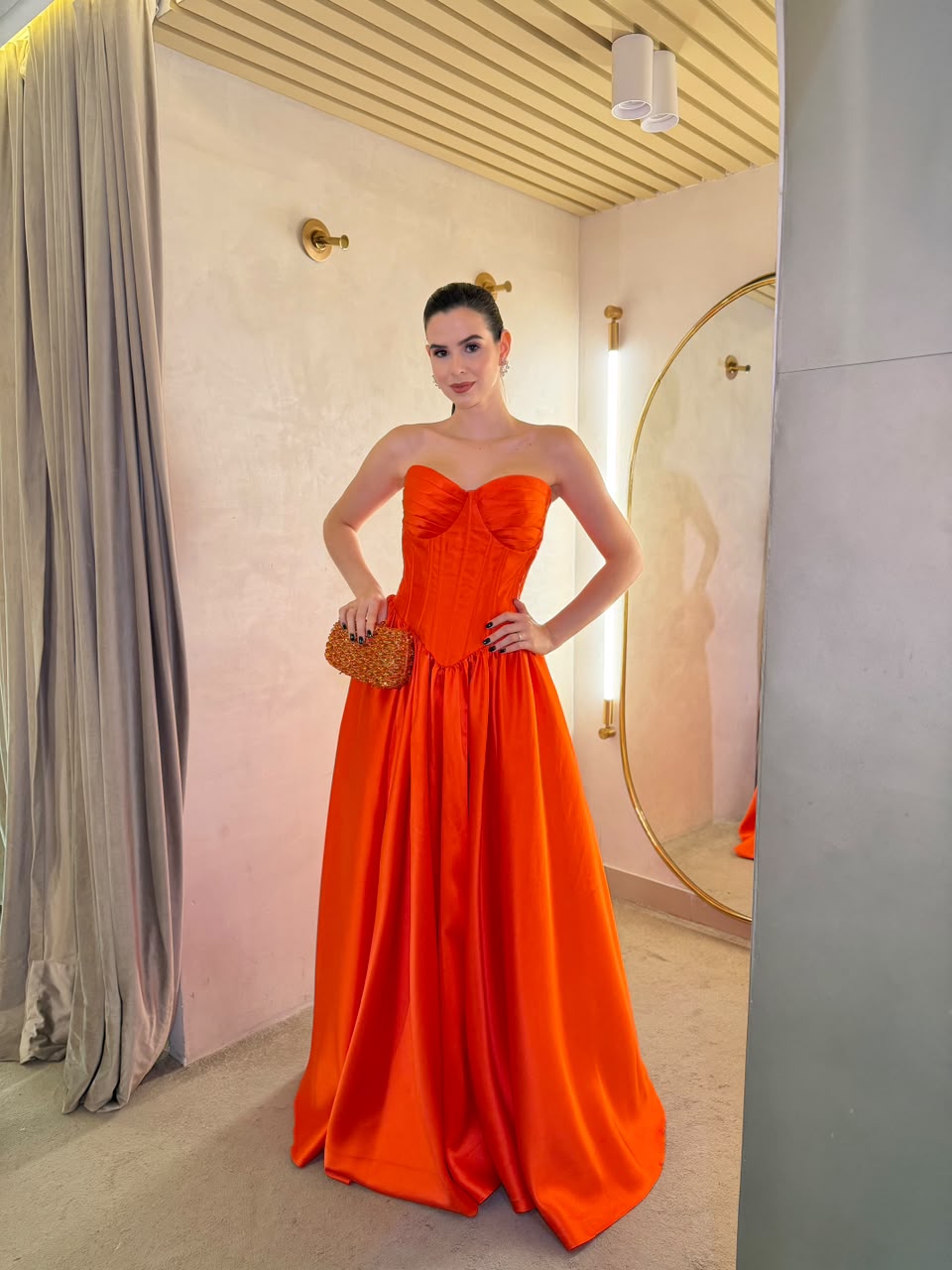 Vestido Laranja Corset cintura basca