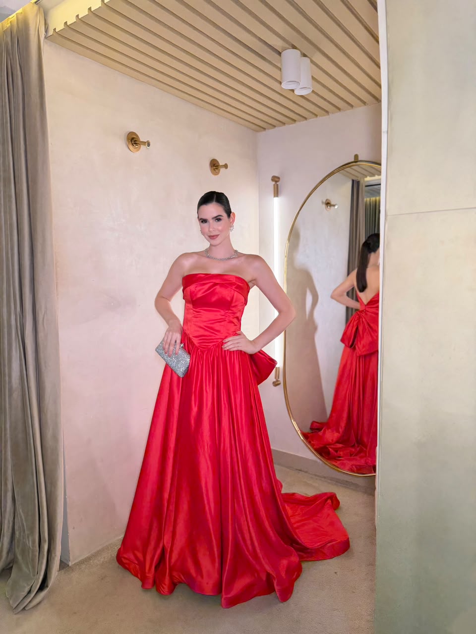 Vestido Vermelho estruturado cintura baixa com laço