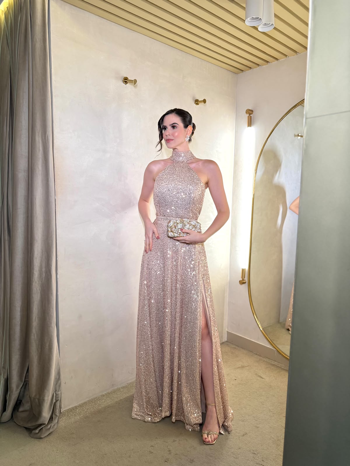 Vestido Dourado gota alta com brilho