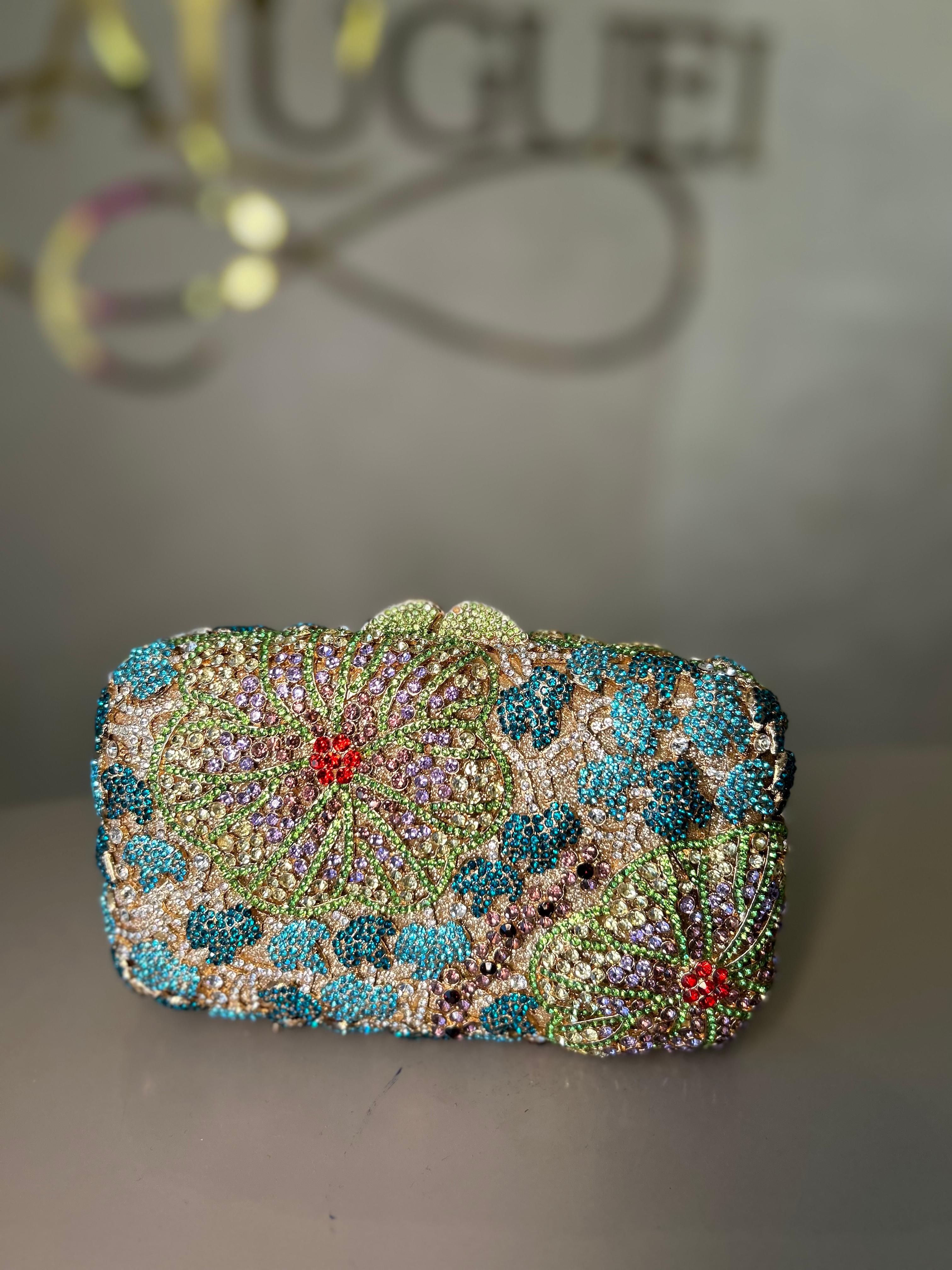 Clutch Luxuosa 
