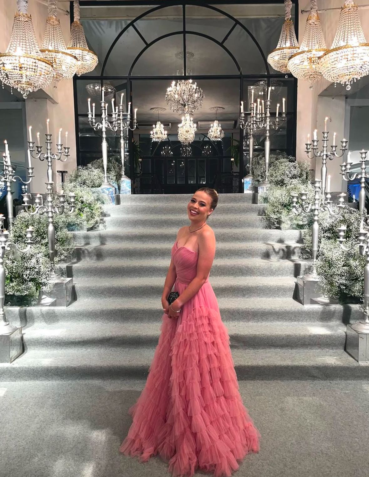 Vestido Rosa tomara que caia de tule 