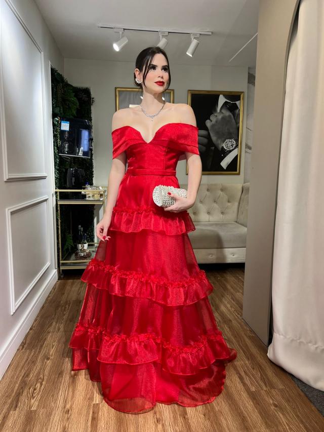 Vestido Vermelho ombro a ombro Organza