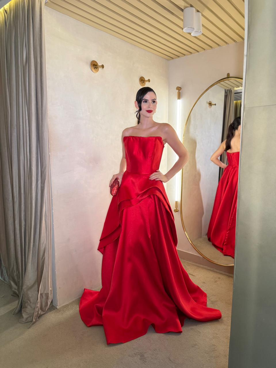 Vestido Vermelho estruturado tomara que caia