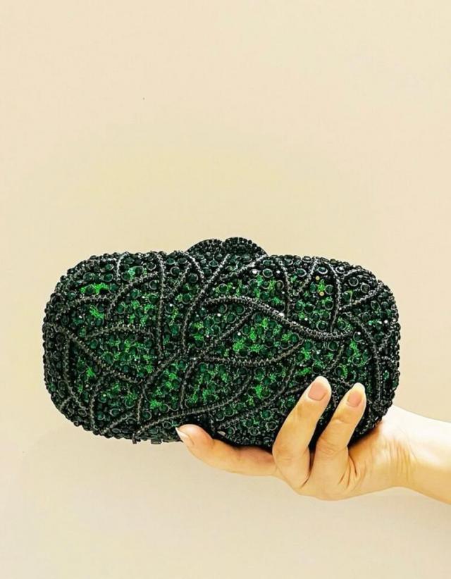 Clutch verde pedraria retangular