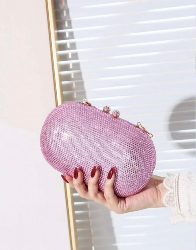 Clutch rosa gummy com brilho