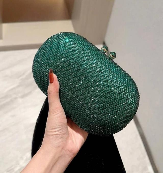 Clutch verde strass