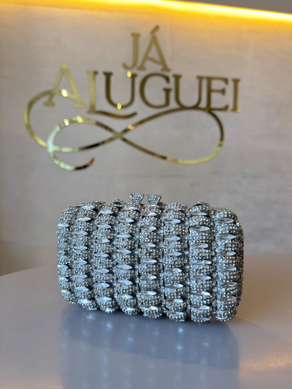 Clutch Prata perfeita