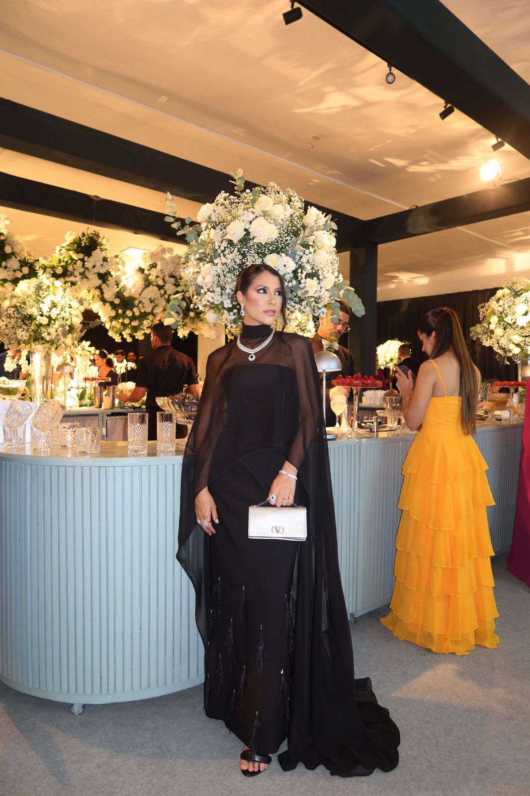 Vestido Preto tubinho com capa removível