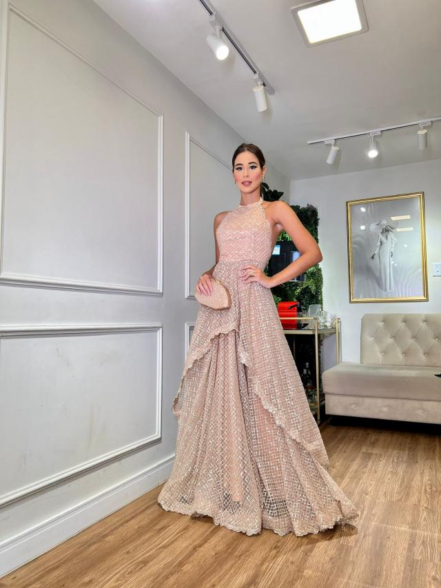 Vestido Champagne/rosê frente única bordado em micropaetê