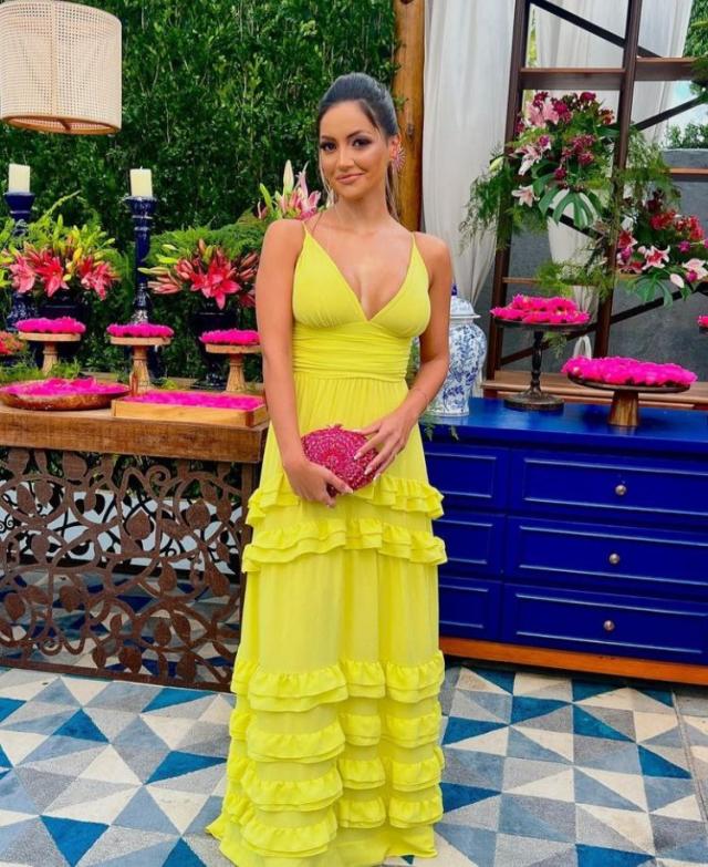 Vestido Amarelo fluído sem mangas