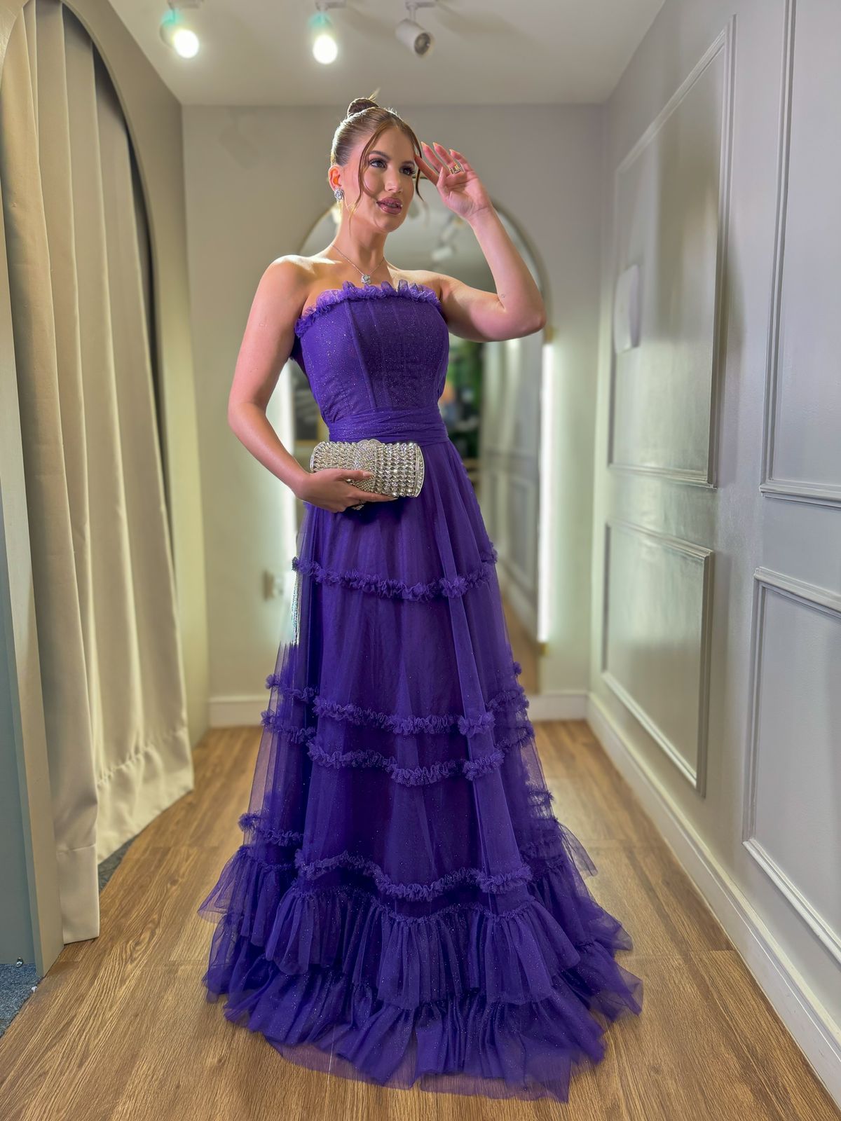 Vestido Roxo de tule tomara que caia