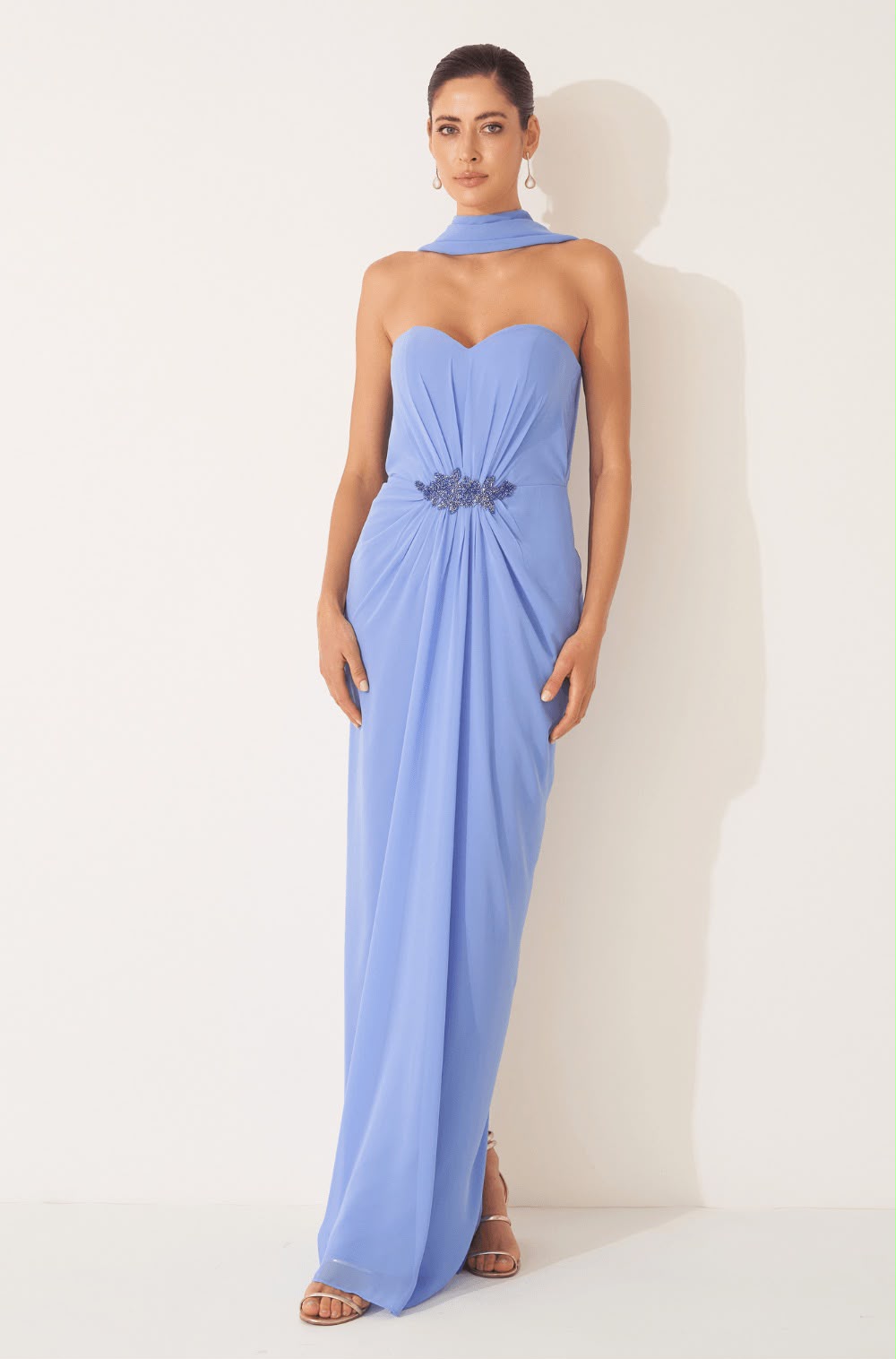 Vestido Azul echarpe com bordado na cintura