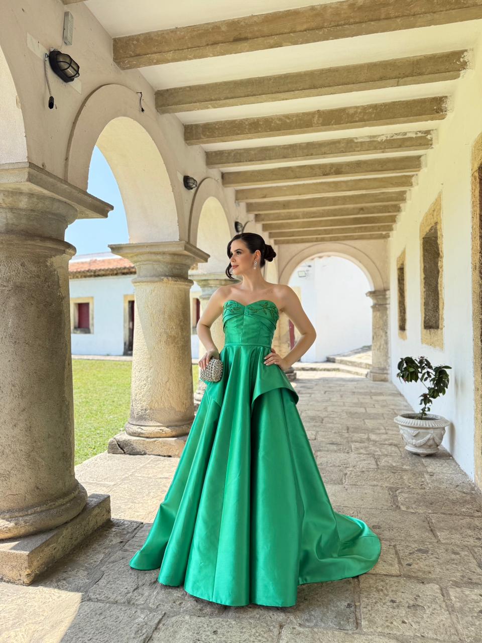 Vestido Verde Esmeralda formanda com bordados