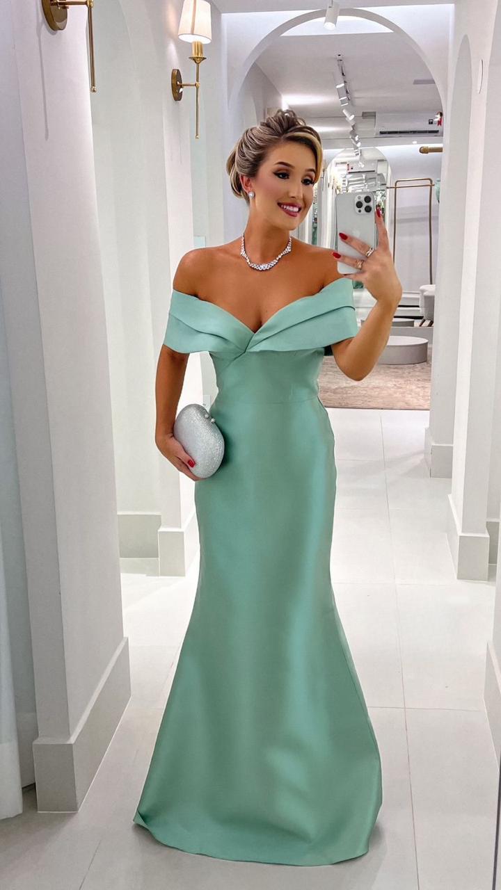 Vestido Verde menta estruturado ombro a ombro sereia