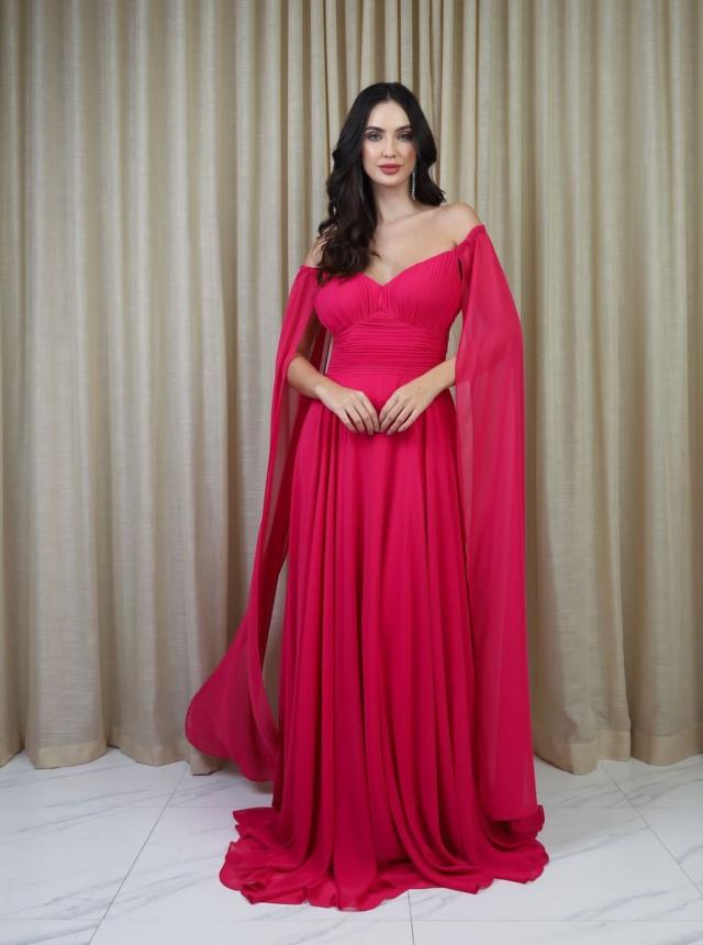 Vestido Pink fluído com capas